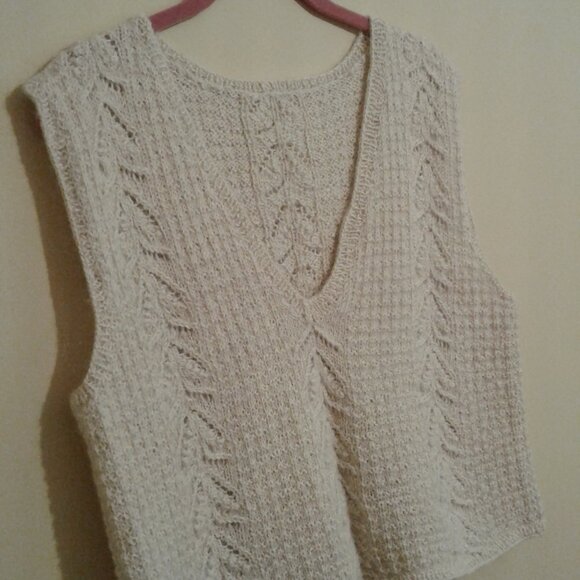Baby alpaca hand knit vest - Picture 2 of 7